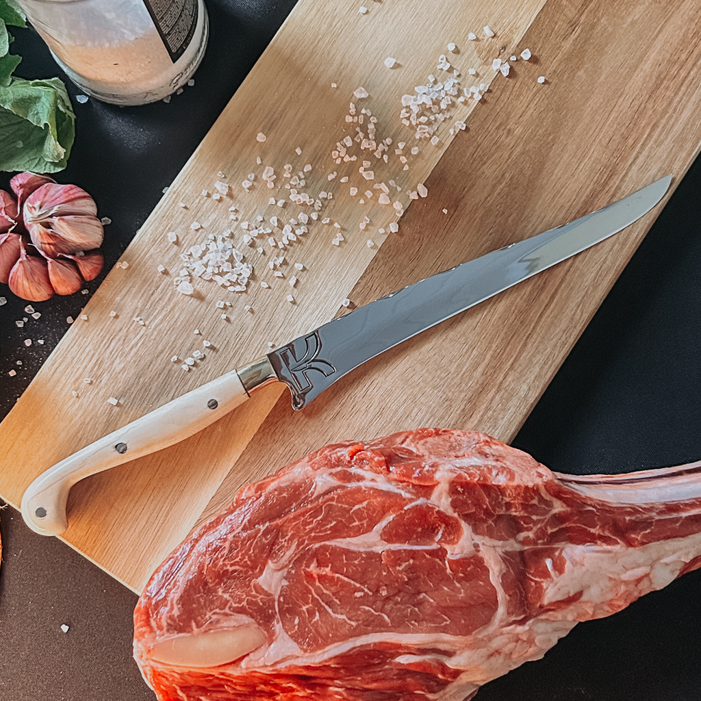 Detalhes do acabamento artesanal da faca fileteira 7 polegadas cabo osso de boi